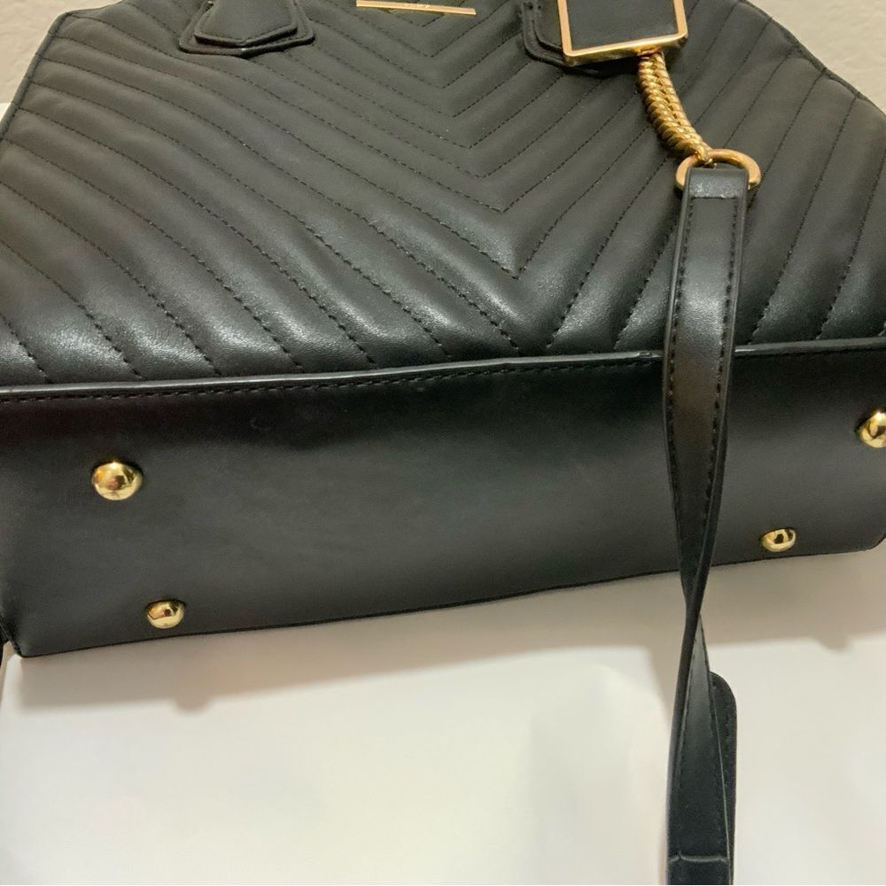 Aldo Womens Satchel Handbag Black Pockets Dual Handle Chain Zipper Faux Leather - Picture 14 of 16